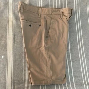 Hurley flat front chino shorts, men’s 29 waist, tan khaki